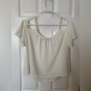 One Clothing Cold Shoulder White 100% Rayon Blouse Women’s Sz Small